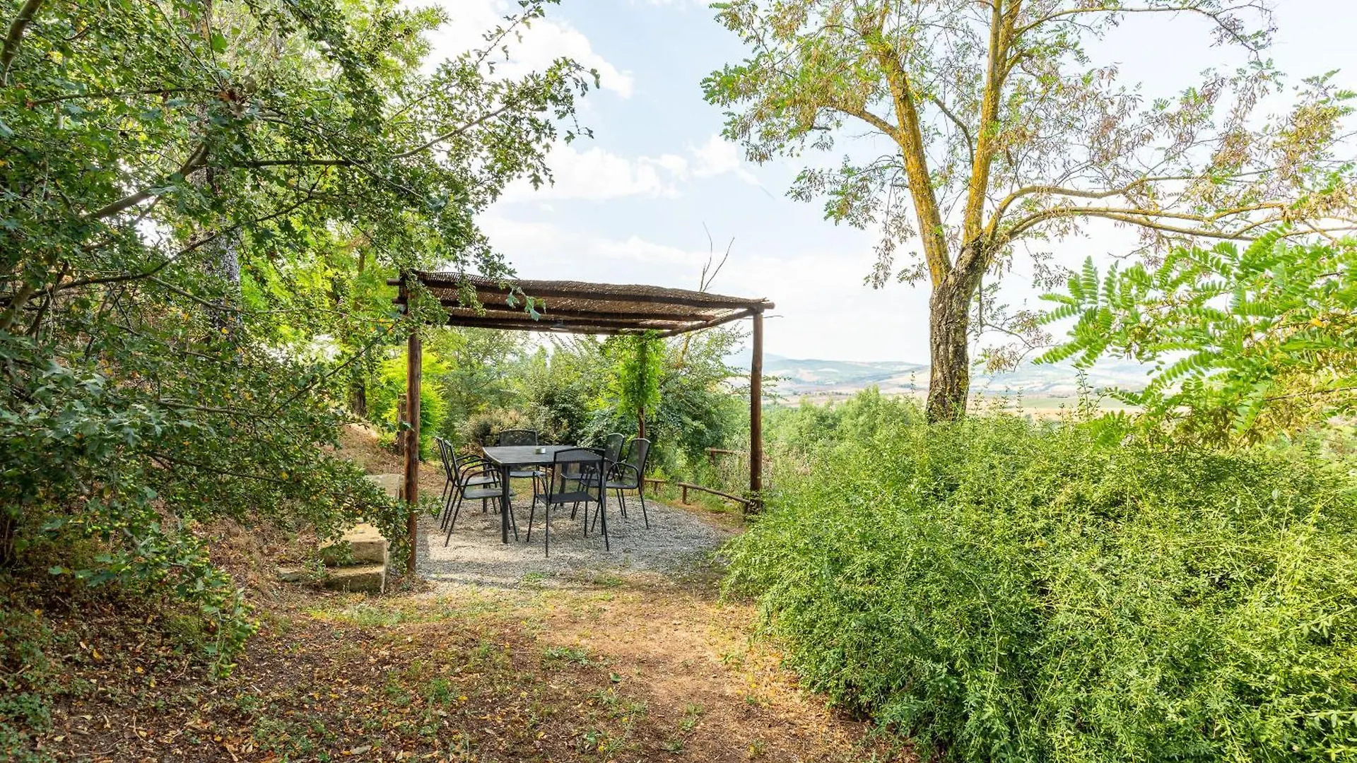 مزرعة للإقامة Agriturismo Selvoli - Il Bruco بيينْسا إيطاليا