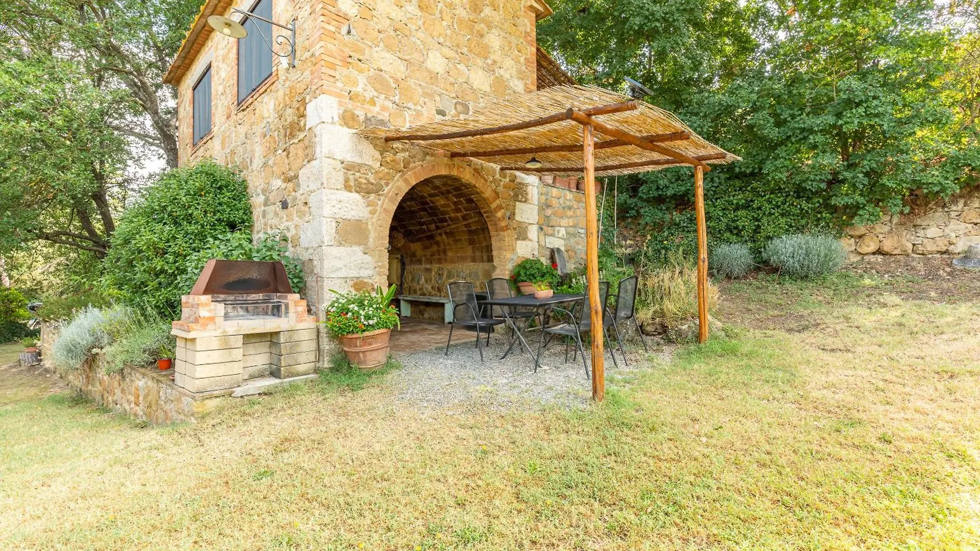 Agriturismo Selvoli - Il Bruco Pienza 0*,
